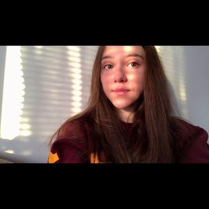 Meet your Posher, Adrianna